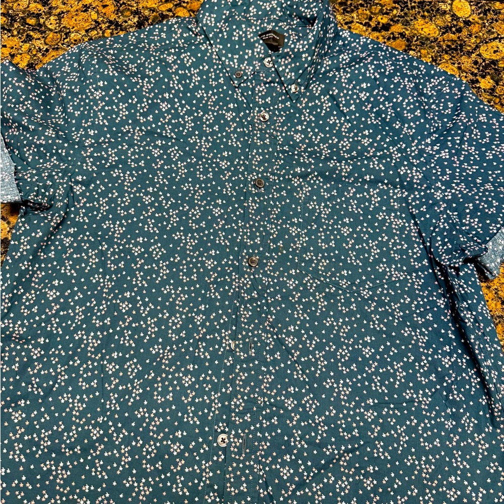 Men’s Club Monaco Button Down Polo Medium